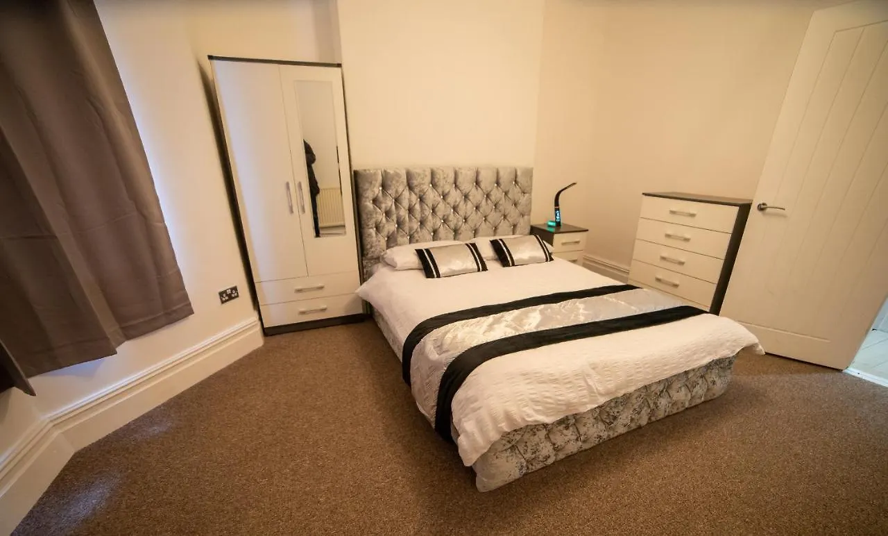 Entire 2 Bedroom Ground Floor Apartment Cardiff City Centre & Stadium United Kingdom